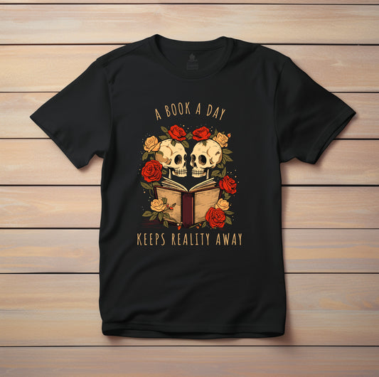 Gothic Dreams - Black Reading T-shirt